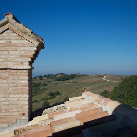 Tenuta Borgo Santa Cecilia Gubbio Exterior photo