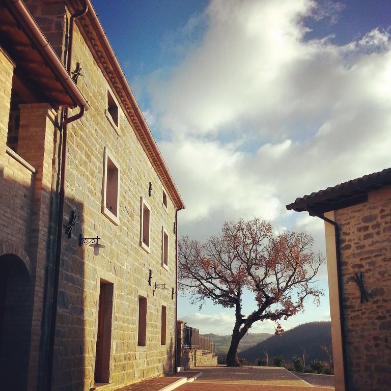 Tenuta Borgo Santa Cecilia Gubbio Exterior photo
