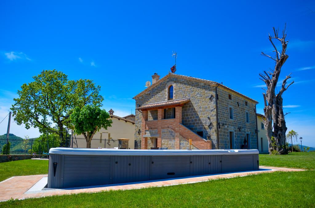 Tenuta Borgo Santa Cecilia Gubbio Exterior photo